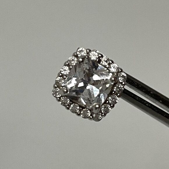 Elegant 925 Sterling Silver Cushion Cut Halo White Sapphire Dainty Stud Earrings - Picture 4 of 8